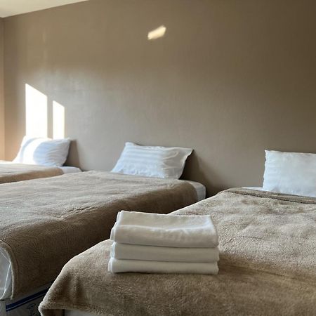 V Tharm Hotel ウドーンターニー エクステリア 写真